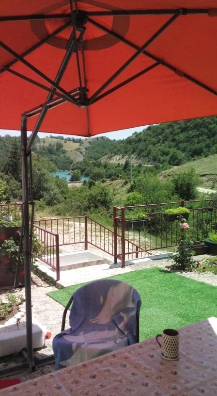 فيلا Vikendica "Oaza Mira" Gacko المظهر الخارجي الصورة